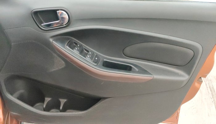 2018 Ford FREESTYLE TITANIUM PLUS 1.2 PETROL, Petrol, Manual, 56,361 km, Driver Side Door Panels Control