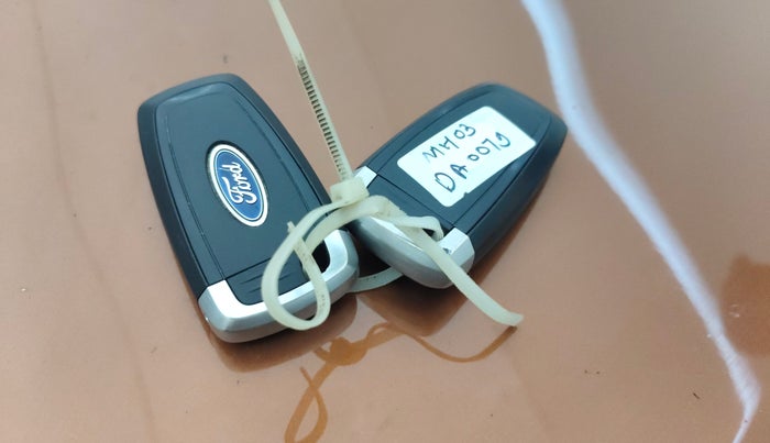 2018 Ford FREESTYLE TITANIUM PLUS 1.2 PETROL, Petrol, Manual, 56,361 km, Key Close Up