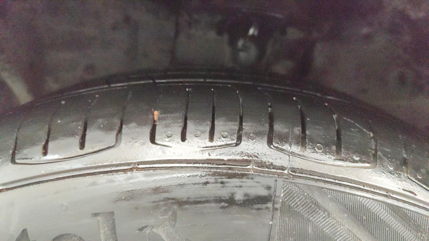 2018 Ford FREESTYLE TITANIUM PLUS 1.2 PETROL, Petrol, Manual, 56,361 km, Left Front Tyre Tread
