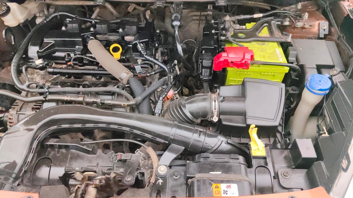 2018 Ford FREESTYLE TITANIUM PLUS 1.2 PETROL, Petrol, Manual, 56,361 km, Engine View - Left
