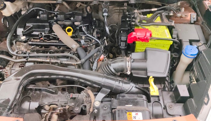 2018 Ford FREESTYLE TITANIUM PLUS 1.2 PETROL, Petrol, Manual, 56,361 km, Engine View - Left