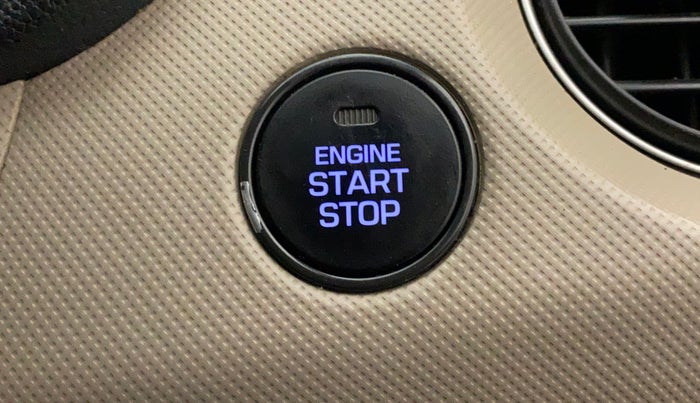 2016 Hyundai Grand i10 ASTA 1.2 KAPPA VTVT, Petrol, Manual, 60,480 km, Keyless Start/ Stop Button