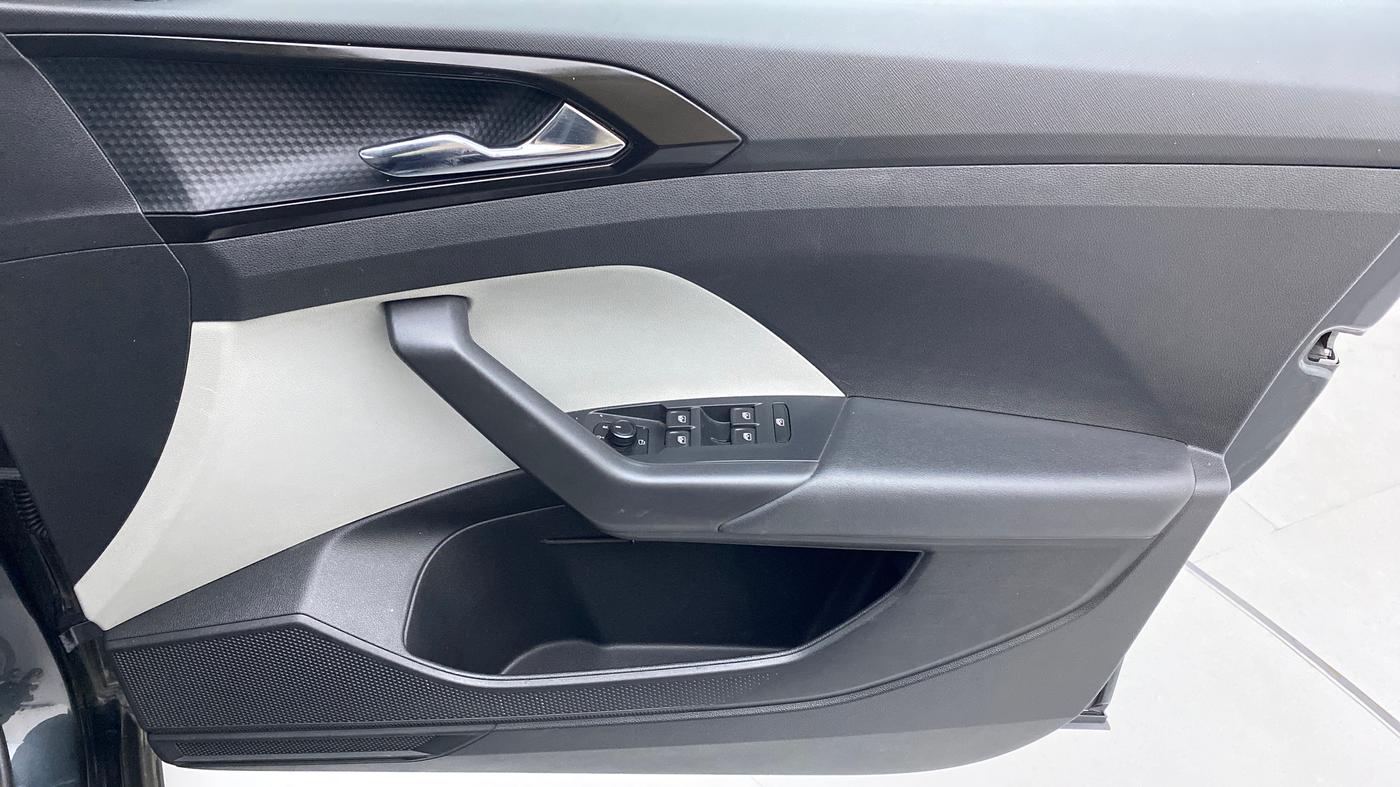 2021 Skoda KUSHAQ STYLE 1.0TSI AT, Petrol, Automatic, 14,897 km, Driver Side Door Panels Control