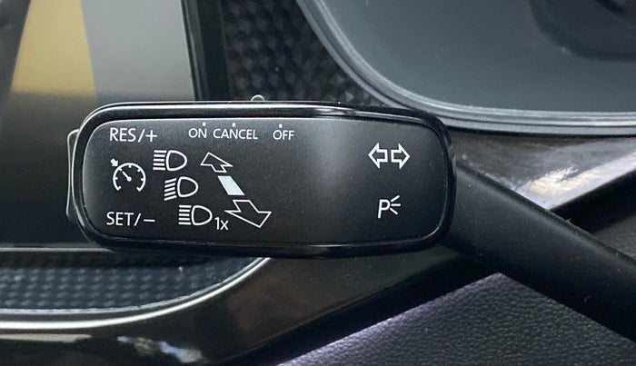 2021 Skoda KUSHAQ STYLE 1.0TSI AT, Petrol, Automatic, 14,897 km, Adaptive Cruise Control