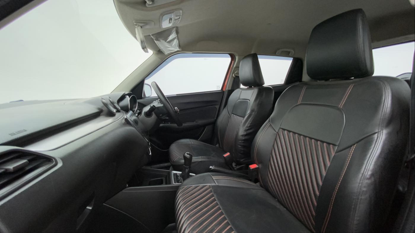 2021 Maruti Swift VXI, Petrol, Manual, 73,045 km, Right Side Front Door Cabin
