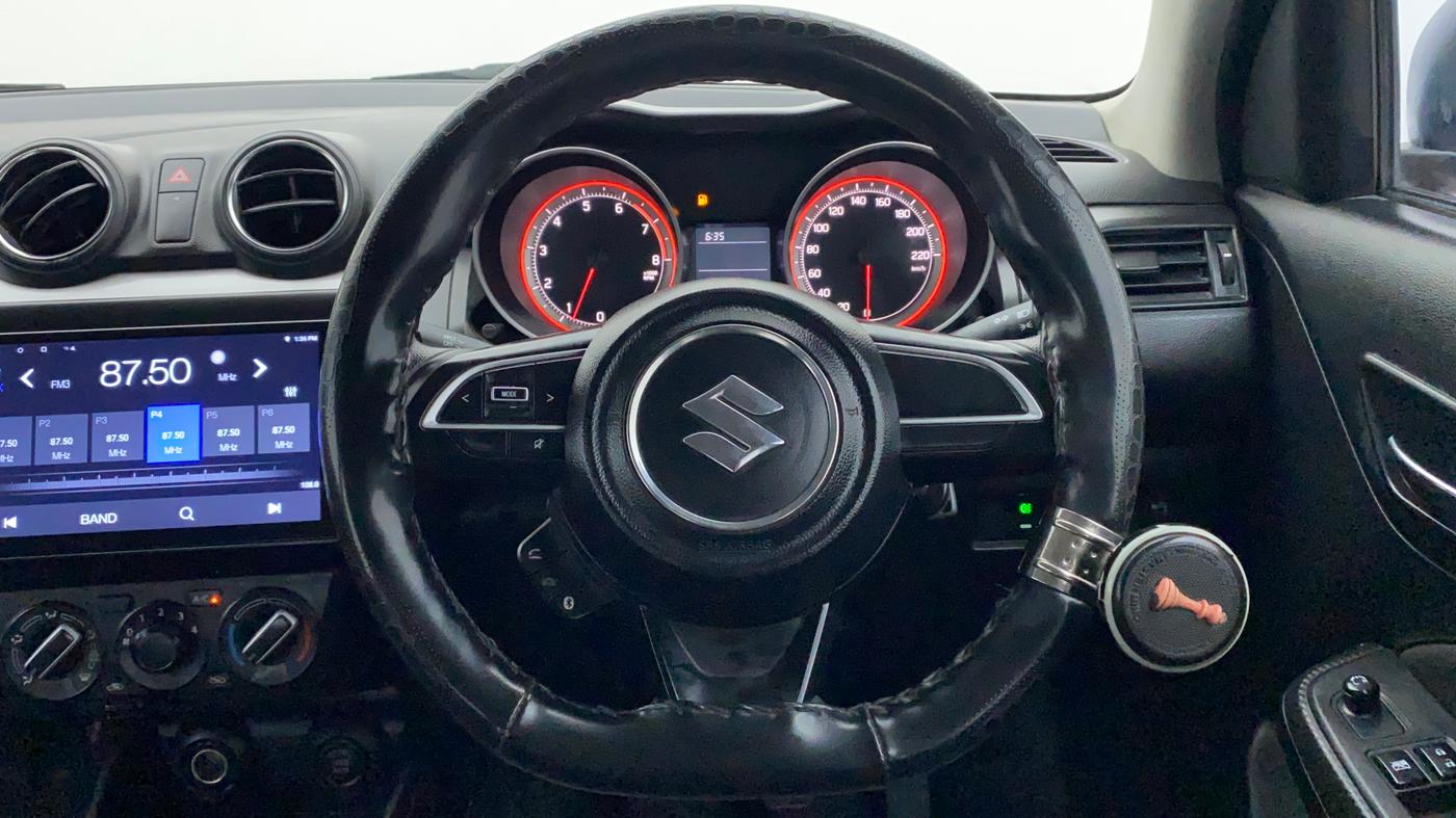 2021 Maruti Swift VXI, Petrol, Manual, 73,045 km, Steering Wheel Close Up