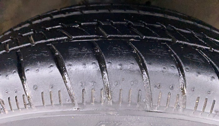 2020 Maruti Celerio ZXI OPT, Petrol, Manual, 19,234 km, Right Front Tyre Tread