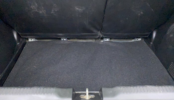 2019 Maruti Swift ZDI plus AMT, Diesel, Automatic, 66,979 km, Boot Inside