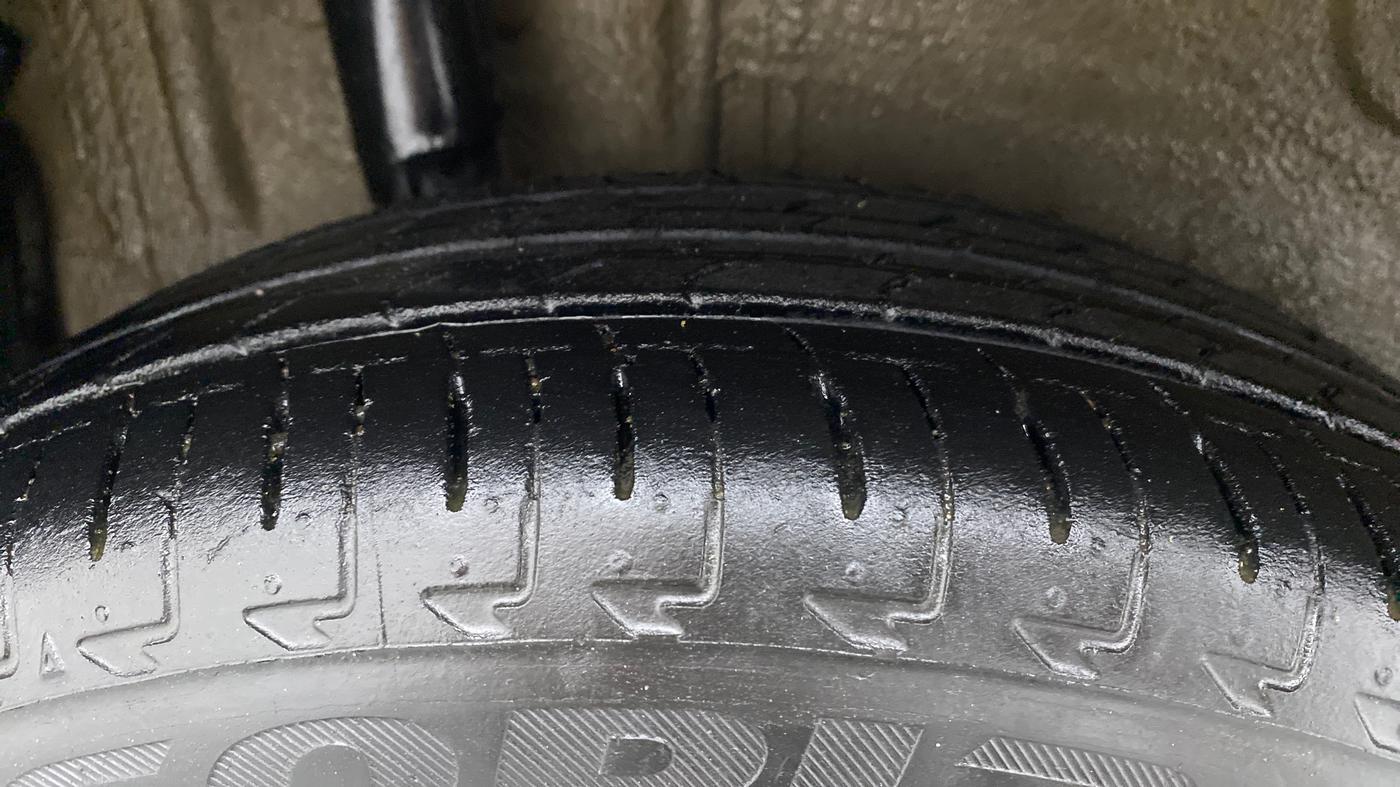 2021 Maruti IGNIS SIGMA 1.2, Petrol, Manual, 41,861 km, Right Rear Tyre Tread