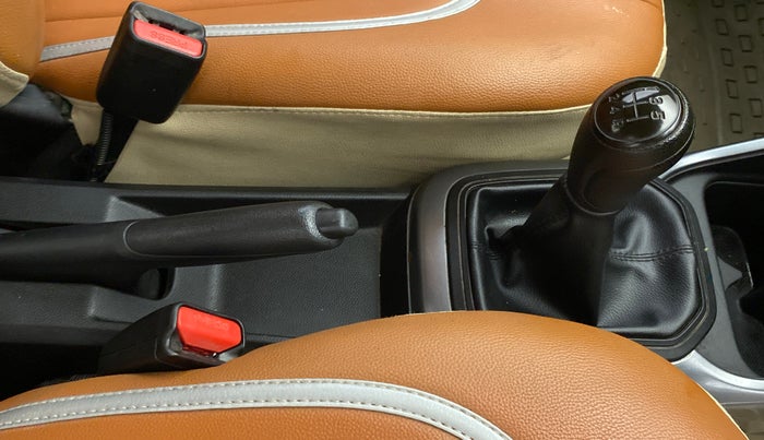 2021 Maruti IGNIS SIGMA 1.2, Petrol, Manual, 41,861 km, Gear Lever