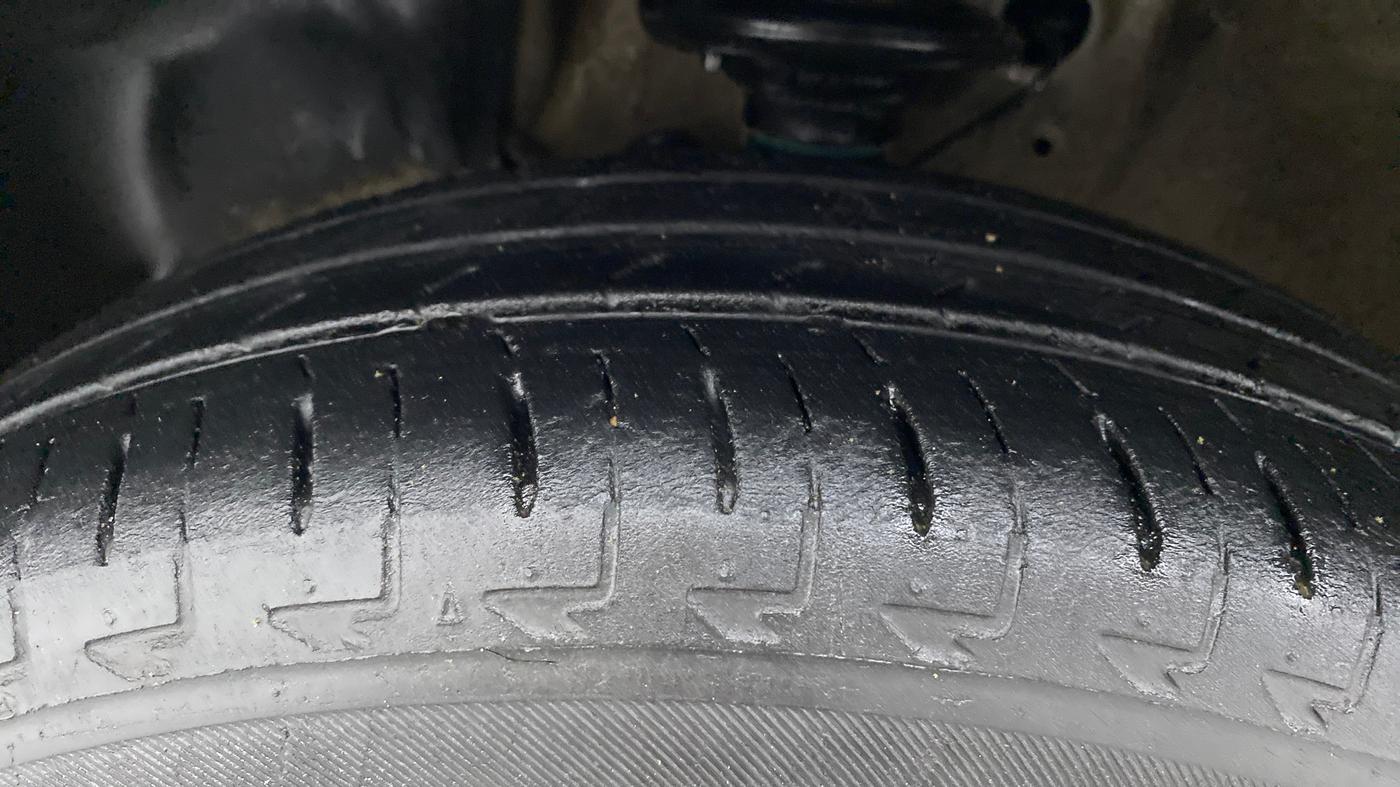 2021 Maruti IGNIS SIGMA 1.2, Petrol, Manual, 41,861 km, Left Front Tyre Tread