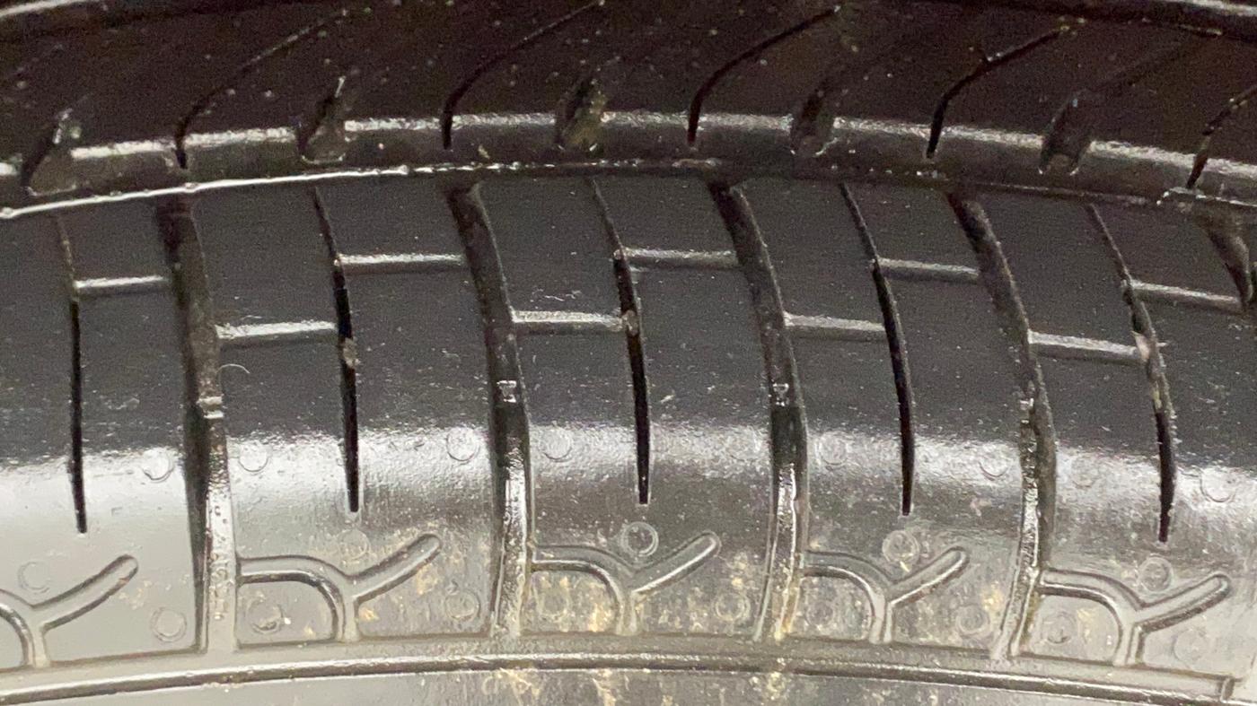 2022 Hyundai NEW SANTRO MAGNA, Petrol, Manual, 17,315 km, Left Front Tyre Tread