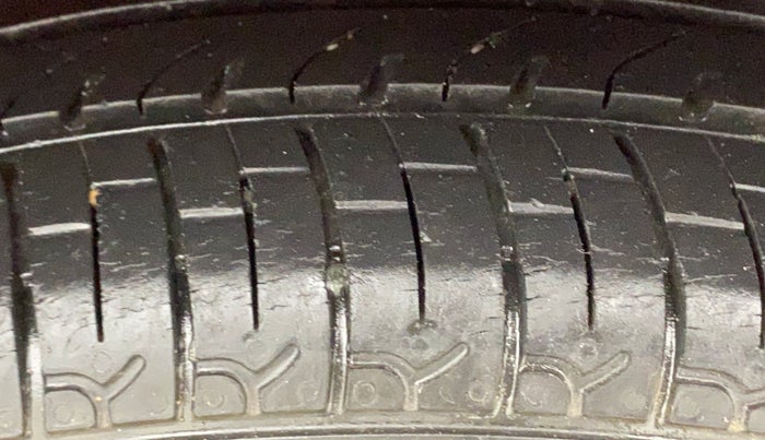 2022 Hyundai NEW SANTRO MAGNA, Petrol, Manual, 17,292 km, Left Rear Tyre Tread