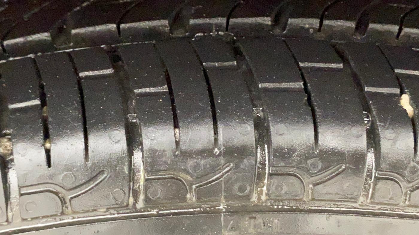 2022 Hyundai NEW SANTRO MAGNA, Petrol, Manual, 17,315 km, Right Front Tyre Tread