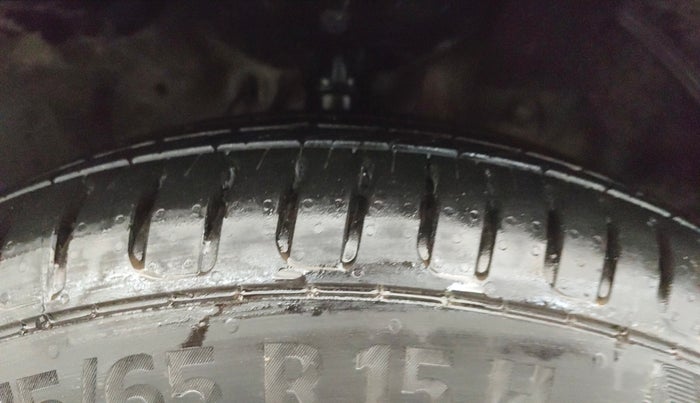 2015 Honda Jazz 1.2L I-VTEC S AT, Petrol, Automatic, 85,418 km, Right Front Tyre Tread