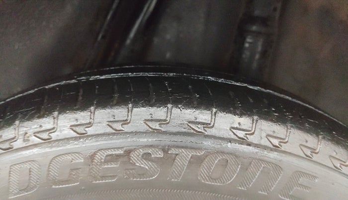 2015 Honda Jazz 1.2L I-VTEC S AT, Petrol, Automatic, 85,418 km, Left Rear Tyre Tread