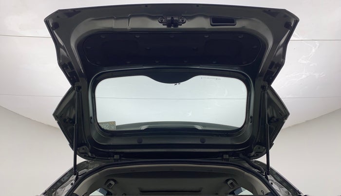 2022 Tata NEXON XM PLUS SUNROOF PETROL, Petrol, Manual, 5,661 km, Boot Door Open