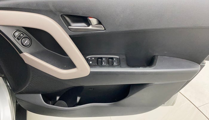 2016 Hyundai Creta SX PLUS 1.6 PETROL, Petrol, Manual, 14,146 km, Driver Side Door Panels Control