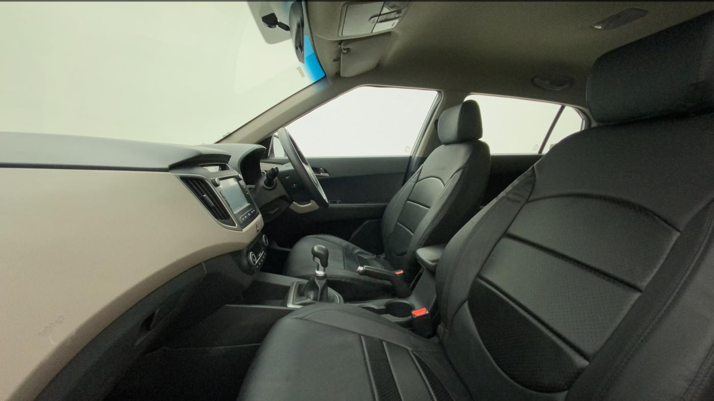 2016 Hyundai Creta SX PLUS 1.6 PETROL, Petrol, Manual, 14,146 km, Right Side Front Door Cabin