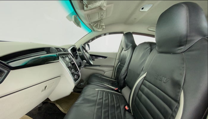 2016 Mahindra Kuv100 K6 6 STR, Petrol, Manual, 39,722 km, Right Side Front Door Cabin