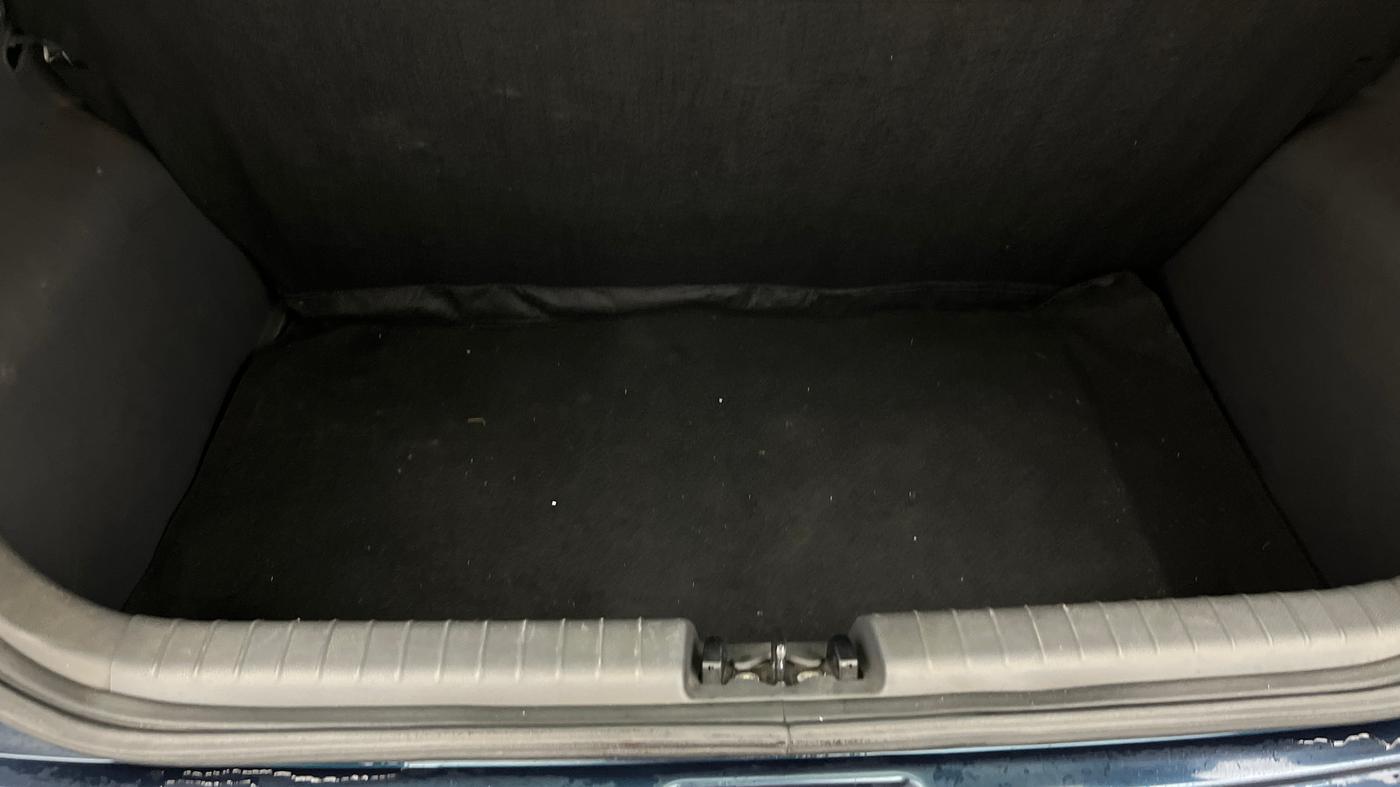 2021 Hyundai GRAND I10 NIOS ASTA AMT 1.2 KAPPA VTVT, Petrol, Automatic, 13,140 km, Boot Inside