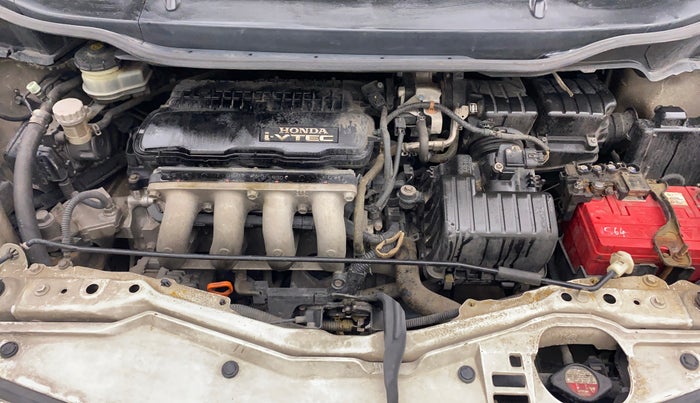 2011 Honda Jazz 1.2 L I-VTEC SELECT, Petrol, Manual, 1,00,386 km, Open Bonet