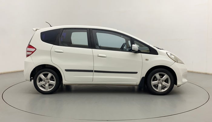 2011 Honda Jazz 1.2 L I-VTEC SELECT, Petrol, Manual, 1,00,386 km, Right Side View