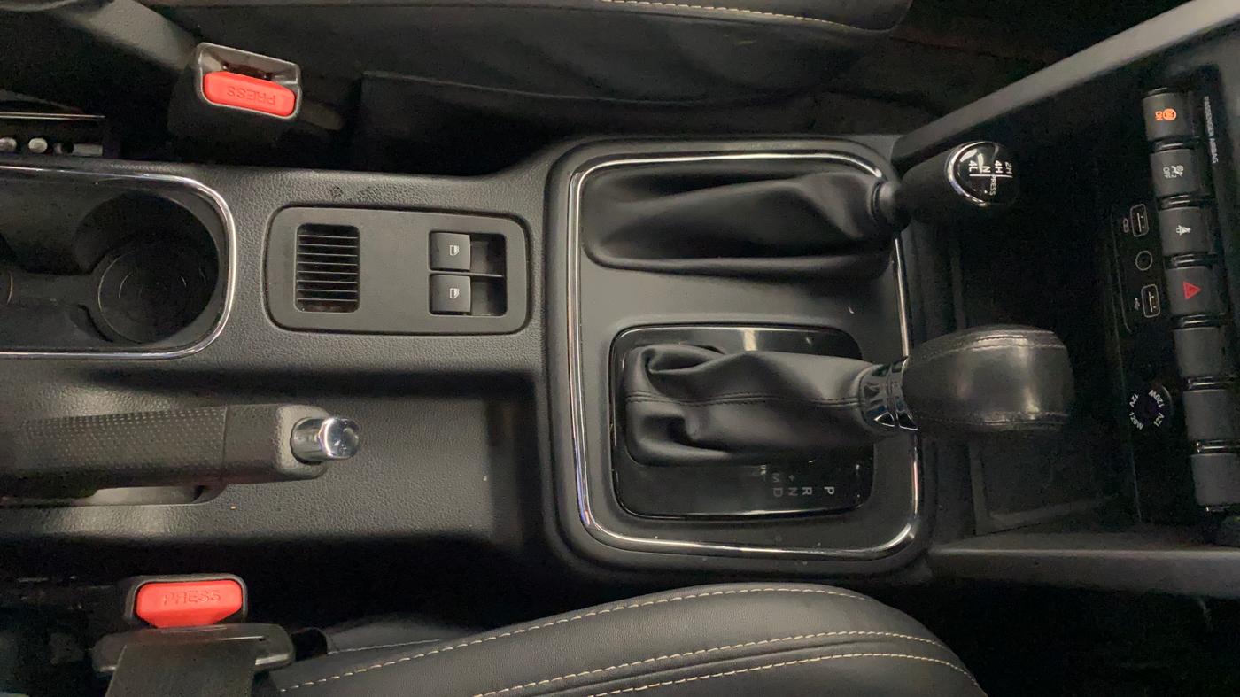 2021 Mahindra Thar LX PETROL HT 4WD AT, Petrol, Automatic, 16,784 km, Gear Lever