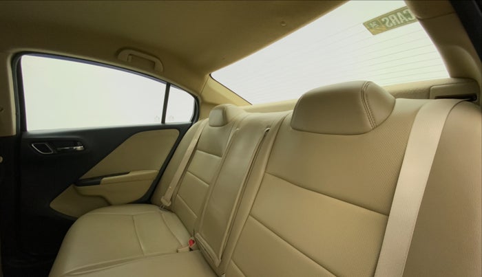 2019 Honda City 1.5L I-VTE V CVT, Petrol, Automatic, 50,893 km, Right Side Rear Door Cabin