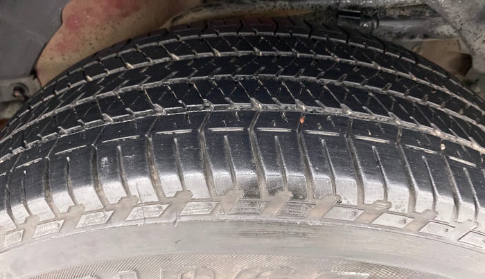 2014 Mahindra XUV500 W6 4X2, Diesel, Manual, 75,538 km, Left Rear Tyre Tread