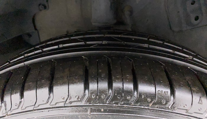 2018 Tata NEXON XZA PLUS DIESEL, Diesel, Automatic, 37,484 km, Right Rear Tyre Tread