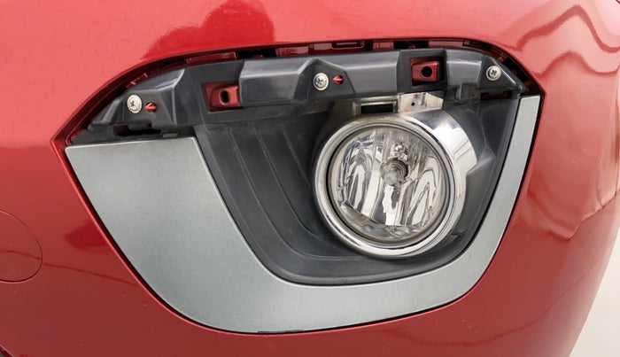 2018 Tata NEXON XZA PLUS DIESEL, Diesel, Automatic, 37,484 km, Left fog light - Cover missing