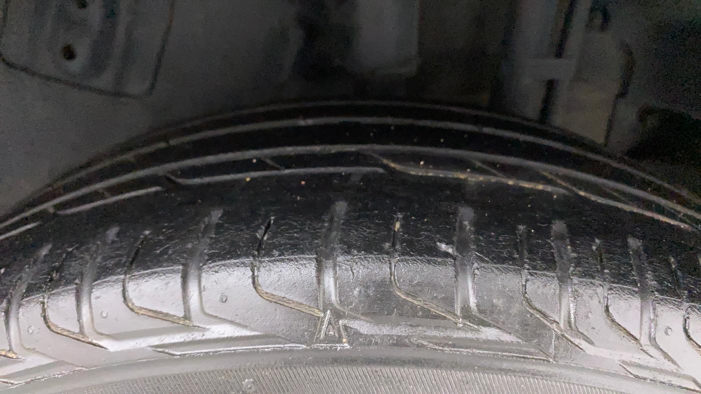 2018 Tata NEXON XZA PLUS DIESEL, Diesel, Automatic, 37,484 km, Left Rear Tyre Tread