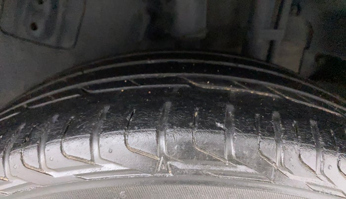 2018 Tata NEXON XZA PLUS DIESEL, Diesel, Automatic, 37,484 km, Left Rear Tyre Tread