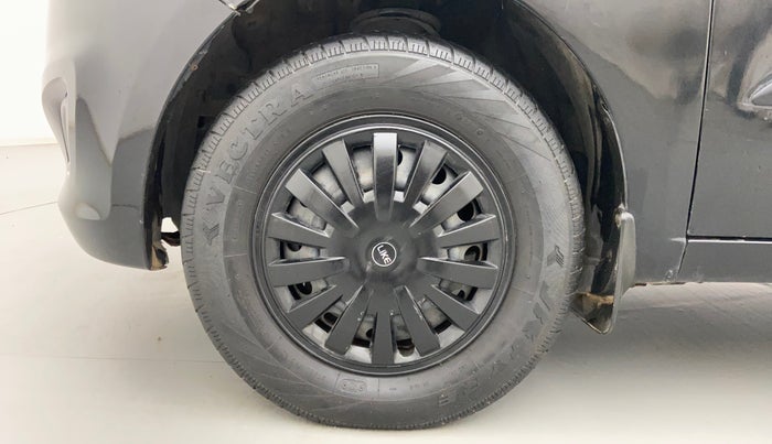 2011 Hyundai i10 SPORTZ 1.2 AT, Petrol, Automatic, 73,168 km, Left Front Wheel