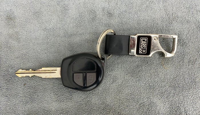 2014 Maruti Wagon R 1.0 VXI, Petrol, Manual, 26,222 km, Key Close Up