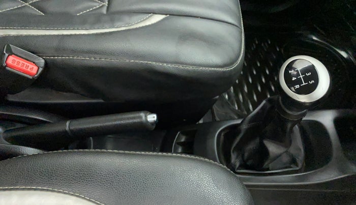 2014 Maruti Wagon R 1.0 VXI, Petrol, Manual, 26,222 km, Gear Lever