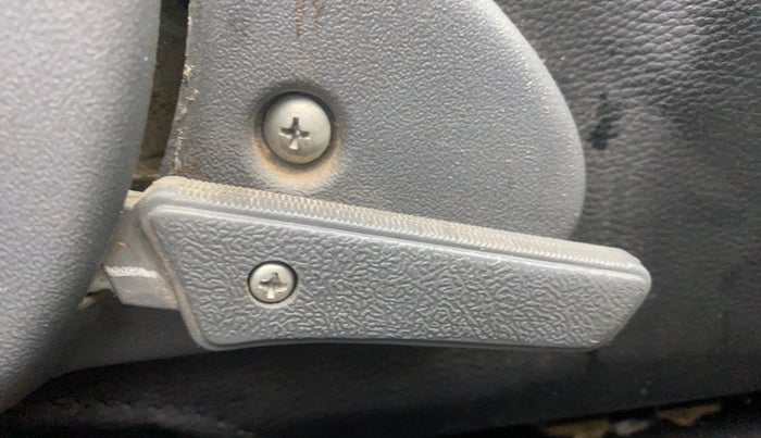 2012 Maruti Alto 800 LXI, Petrol, Manual, 33,214 km, Driver Side Adjustment Panel