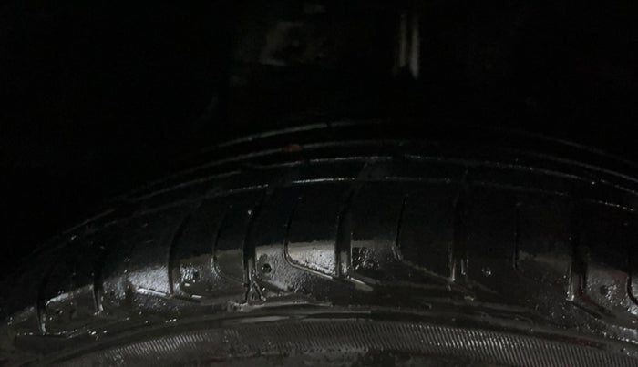 2020 Tata NEXON XZA PLUS PETROL, Petrol, Automatic, 45,523 km, Right Front Tyre Tread