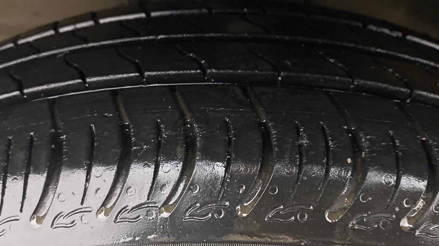 2019 Maruti S PRESSO VXI+, Petrol, Manual, 23,677 km, Left Front Tyre Tread