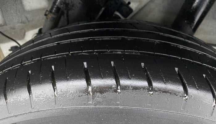 2022 Hyundai VENUE S 1.2, Petrol, Manual, 19,395 km, Left Rear Tyre Tread