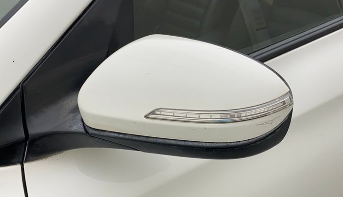 2016 Hyundai Elite i20 ASTA 1.2 (O), Petrol, Manual, 51,406 km, Left rear-view mirror - Indicator light not working