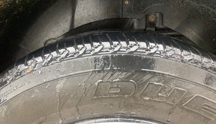 2019 Mahindra XUV500 W7, Diesel, Manual, 82,775 km, Left Rear Tyre Tread