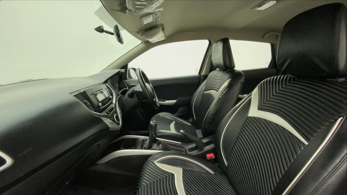 2015 Maruti Baleno DELTA PETROL 1.2, Petrol, Manual, 75,652 km, Right Side Front Door Cabin
