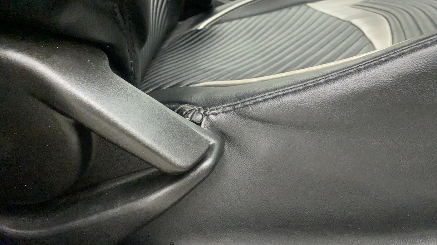 2015 Maruti Baleno DELTA PETROL 1.2, Petrol, Manual, 75,652 km, Driver Side Adjustment Panel