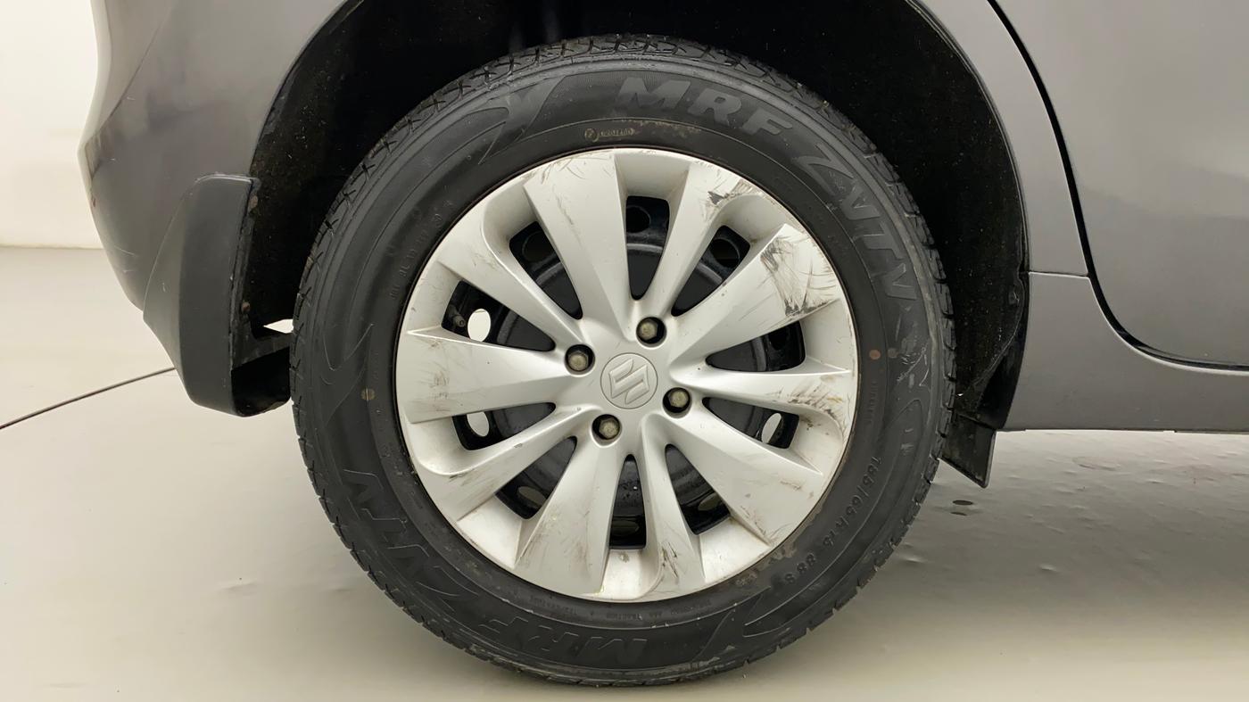 2015 Maruti Baleno DELTA PETROL 1.2, Petrol, Manual, 75,652 km, Right Rear Wheel
