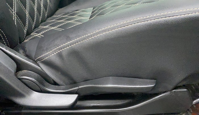 2020 Maruti Baleno ALPHA PETROL 1.2, Petrol, Manual, 26,100 km, Driver Side Adjustment Panel