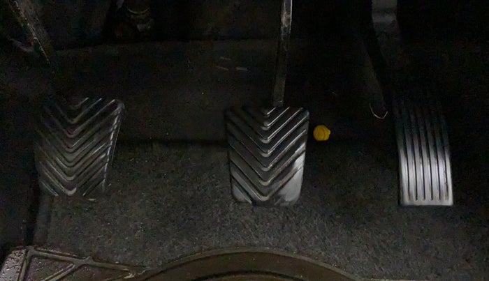 2014 Hyundai Verna FLUIDIC 1.4 VTVT, CNG, Manual, 66,400 km, Pedals