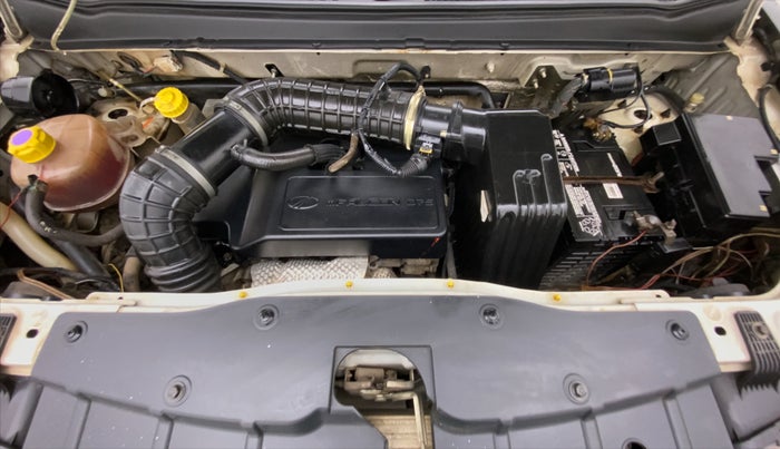 2016 Mahindra Kuv100 K6 D 6 STR, Diesel, Manual, 44,878 km, Open Bonet