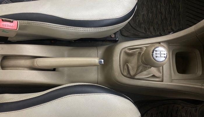 2013 Maruti Swift Dzire ZDI, Diesel, Manual, 93,350 km, Gear Lever